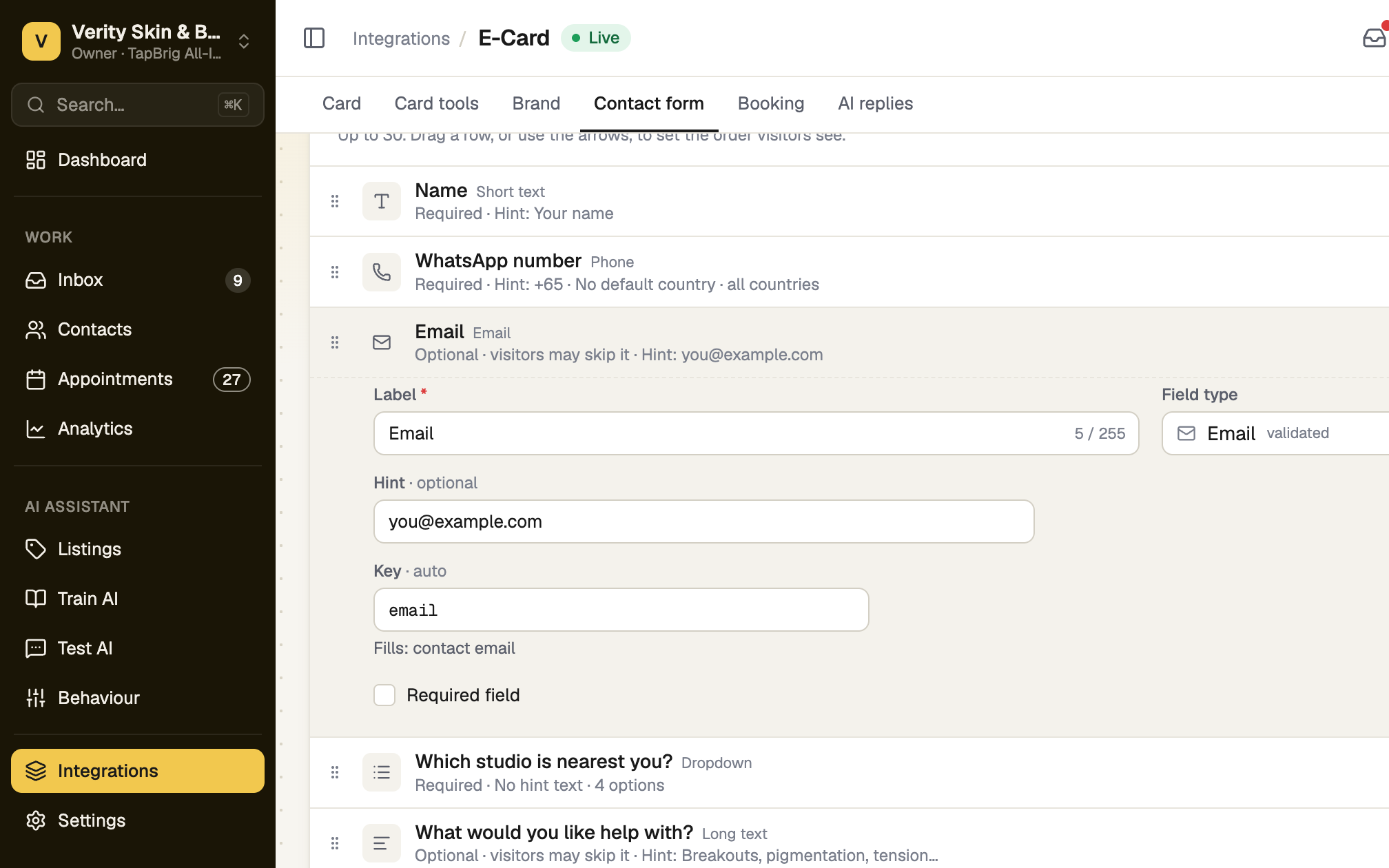 Contact form tab with the field list and one field open for editing